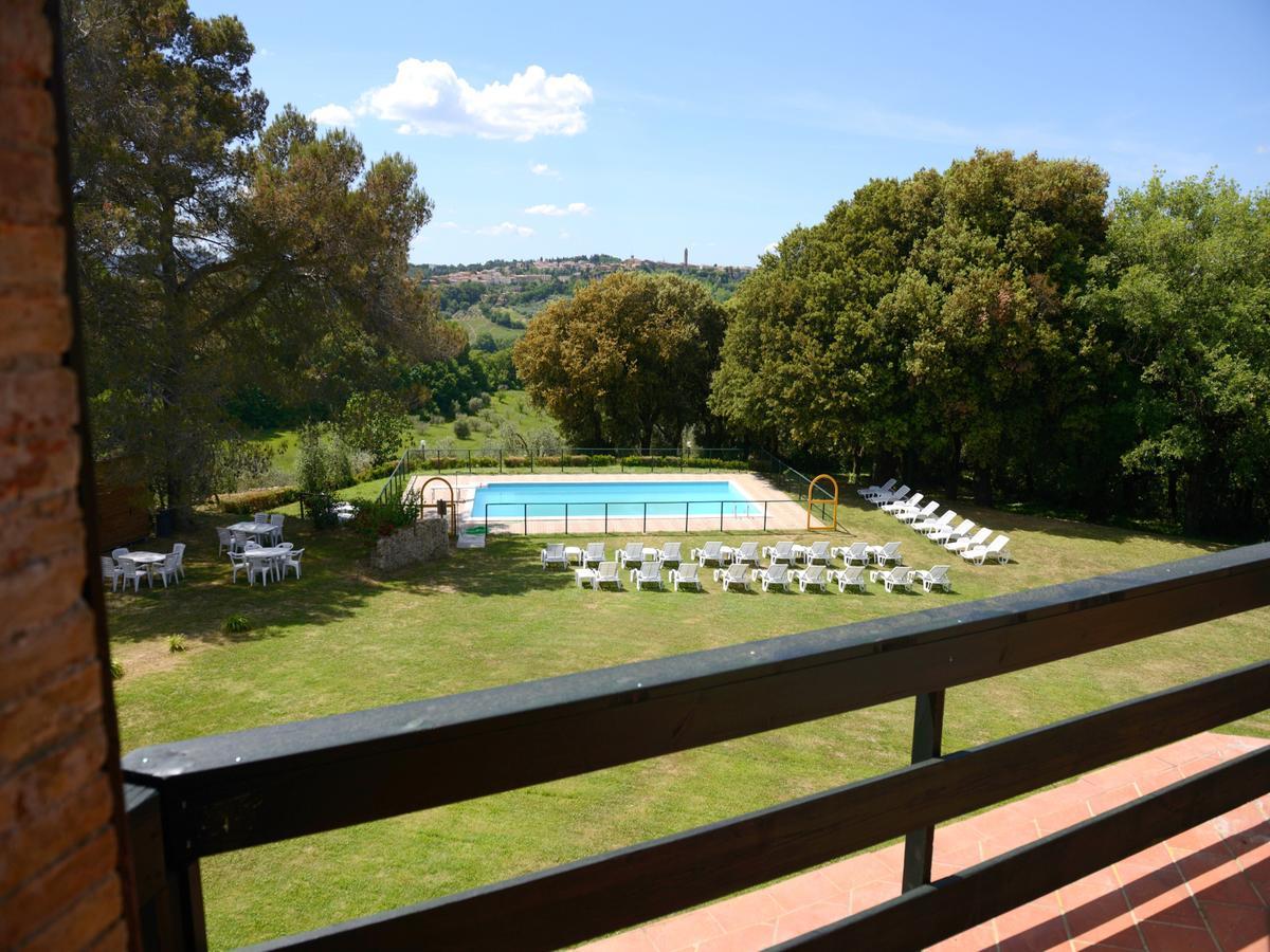 San Francesco Aparthotel Pomarance Exterior foto