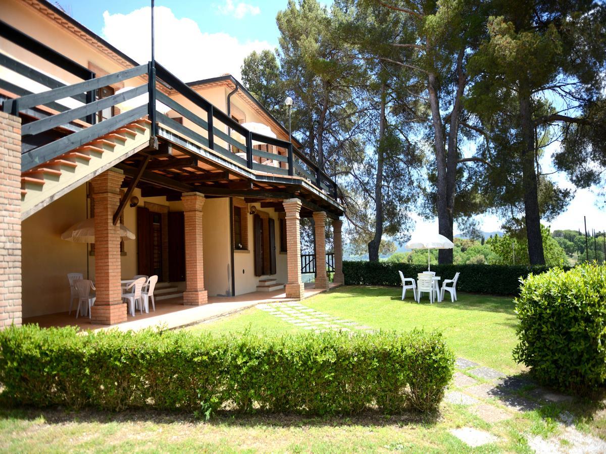 San Francesco Aparthotel Pomarance Exterior foto
